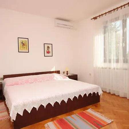 With A Parking Space - 2298 Appartement